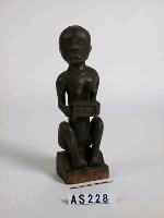 藏品(木雕人像)的圖片